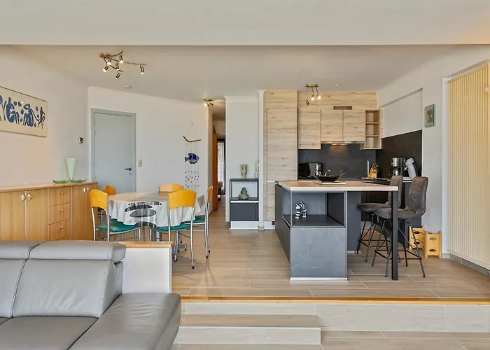 In Near Belgium Pier * ブランケンベルヘ